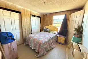 9589 Paramount, Phelan, CA 92371 - Photo 17