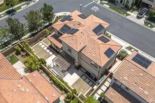 63 Lugano, Irvine, CA 92602 - Photo 33