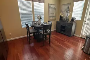 11 Tall Oak, Irvine, CA 92603 - Photo 5