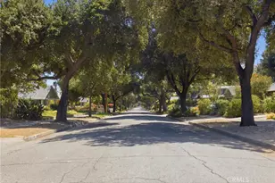 1177 N Catalina, Pasadena, CA 91104 - Photo 33
