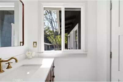 1177 N Catalina, Pasadena, CA 91104 - Photo 17