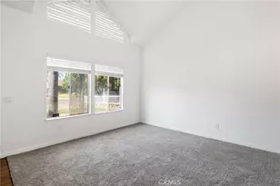 16570 Fairfax Dr, Fontana, CA 92336 - Photo 7