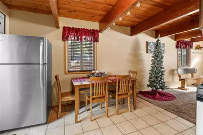 42674 Cedar, Big Bear Lake, CA 92315 - Photo 9