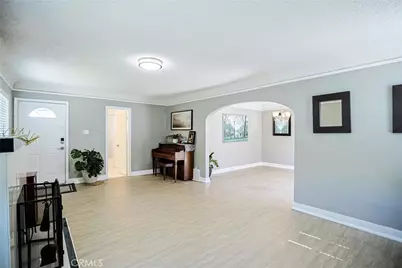 504 N 1st St, Alhambra, CA 91801 - Photo 13