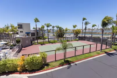 16102 Fame, Huntington Beach, CA 92649 - Photo 35