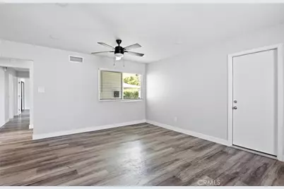 2964 Redwood, Costa Mesa, CA 92626 - Photo 13
