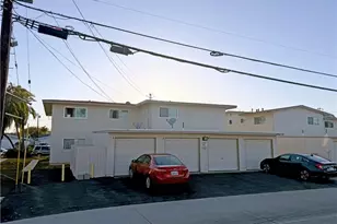2976 Royal Palm, Costa Mesa, CA 92626 - Photo 7