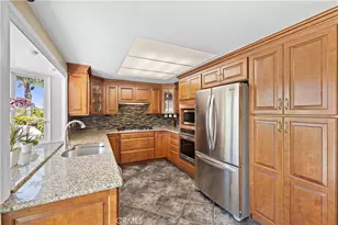 979 S Grinnell St, Anaheim Hills, CA 92807 - Photo 9