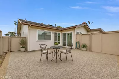 9766 Verde Mar Drive, Huntington Beach, CA 92646 - Photo 23