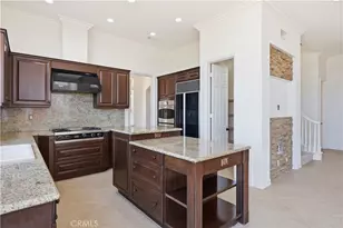 5571 Ocean Terrace, Huntington Beach, CA 92648 - Photo 11