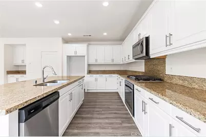 4904 S Rosemary Way, Ontario, CA 91762 - Photo 13