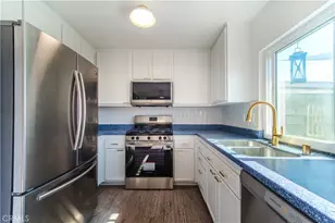 13325 Woodbrook Cir, Garden Grove, CA 92844 - Photo 15