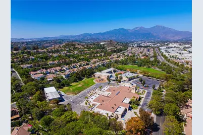 3 Sembrado, Rancho Santa Margarita, CA 92688 - Photo 3