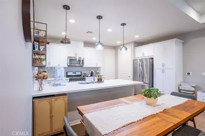616 Trailblaze, Irvine, CA 92618 - Photo 11
