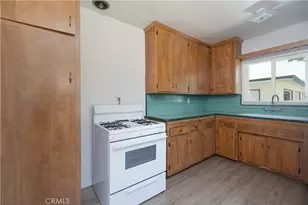 765 N Currier, Pomona, CA 91768 - Photo 37