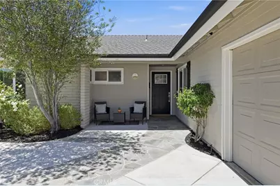 21061 Miramar Ln, Huntington Beach, CA 92646 - Photo 3