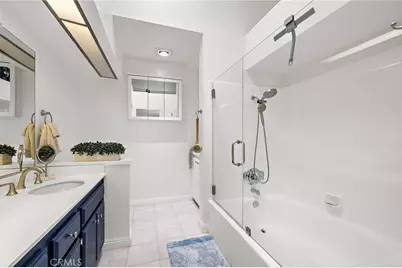 8206 Bridgepoint #206, Huntington Beach, CA 92646 - Photo 25