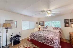 18601 Newland Street, Huntington Beach, CA 92646 - Photo 25