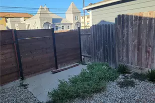 2828 E 10th, Long Beach, CA 90804 - Photo 13