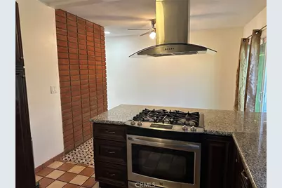 11111 S Osage, Inglewood, CA 90304 - Photo 9