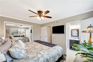 5702 Riviera Dr, Huntington Beach, CA 92647 - Photo 19