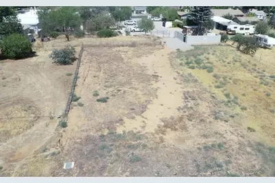 412 E 12th Street, Beaumont, CA 92223 - Photo 3