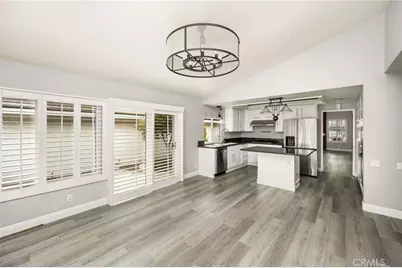 7 Atlanta, Irvine, CA 92620 - Photo 3