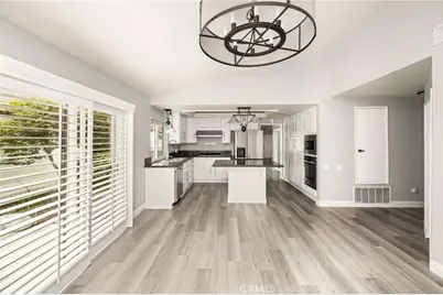 7 Atlanta, Irvine, CA 92620 - Photo 17