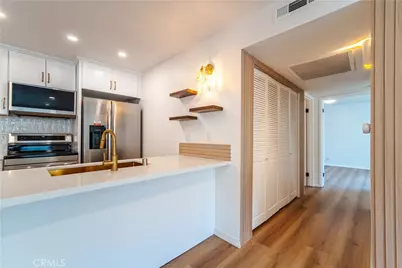 21951 Rimhurst Drive #202, Lake Forest, CA 92630 - Photo 7