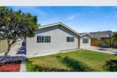7463 Bradley, Buena Park, CA 90620 - Photo 27