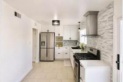 17751 La Rosa Lane, Fountain Valley, CA 92708 - Photo 11
