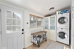 330 S Myrtle, Tustin, CA 92780 - Photo 17