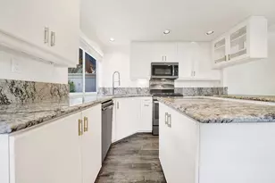 1031 Via Presa, San Clemente, CA 92672 - Photo 11