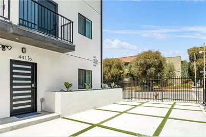 441 N Harvard Boulevard, Los Angeles, CA 90004 - Photo 19