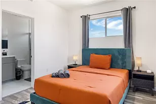 441 N Harvard Blvd, Los Angeles, CA 90004 - Photo 31