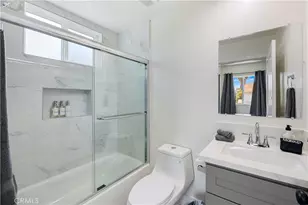441 N Harvard Blvd, Los Angeles, CA 90004 - Photo 15