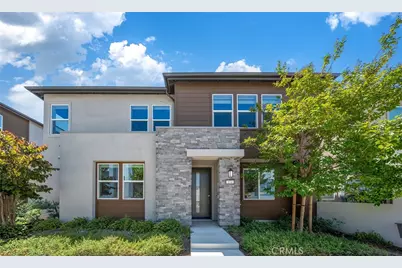 174 Sash, Irvine, CA 92618 - Photo 1