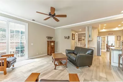6146 Eaglecrest Drive, Huntington Beach, CA 92648 - Photo 17