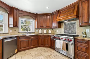 6573 E North View Dr, Anaheim Hills, CA 92807 - Photo 13