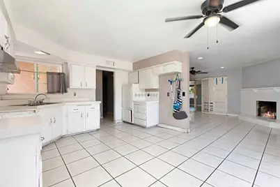 3927 E Rogue, Anaheim, CA 92807 - Photo 9