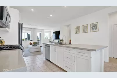 32041 Paseo Vienta, San Juan Capistrano, CA 92675 - Photo 11