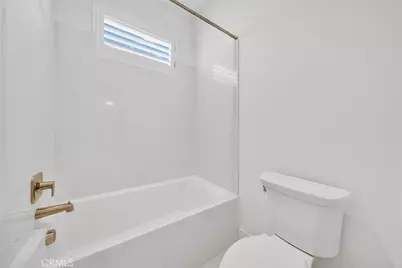 112 Sentosa, Irvine, CA 92618 - Photo 31