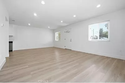 307 N Tustin, Anaheim, CA 92807 - Photo 5