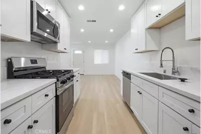 307 N Tustin, Anaheim, CA 92807 - Photo 45