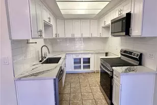 835 W Orangewood, Anaheim, CA 92802 - Photo 11