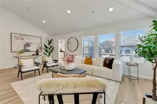 34 Magellan Aisle, Irvine, CA 92620 - Photo 5