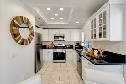 34 Magellan Aisle, Irvine, CA 92620 - Photo 9