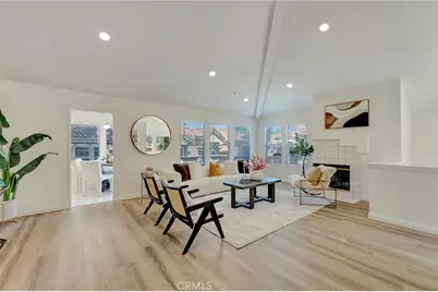 34 Magellan Aisle, Irvine, CA 92620 - Photo 3