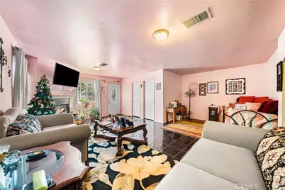 1584 E Davidson Street, San Bernardino, CA 92408 - Photo 9