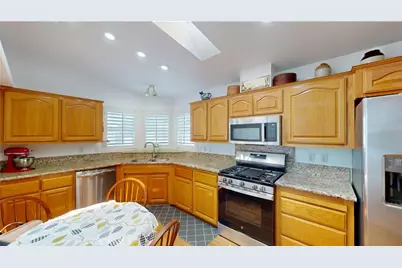 9850 Garfield Avenue #95, Huntington Beach, CA 92646 - Photo 9